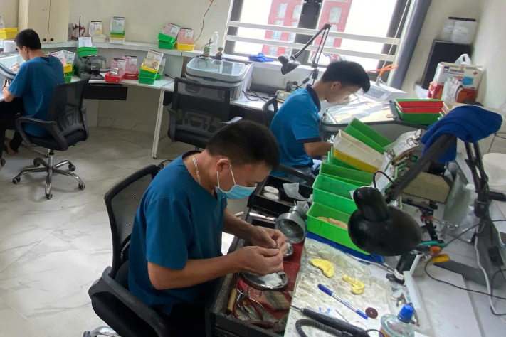 Dịch vụ truyền tế bào gốc, NMN, NAD+ chưa được cấp phép: Nhận diện sớm để không “tiền mất tật mang”