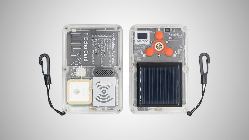Thiết bị IoT LoRa nhỏ gọn: ESP32 Bit Pirate so với LilyGo T-Echo Card