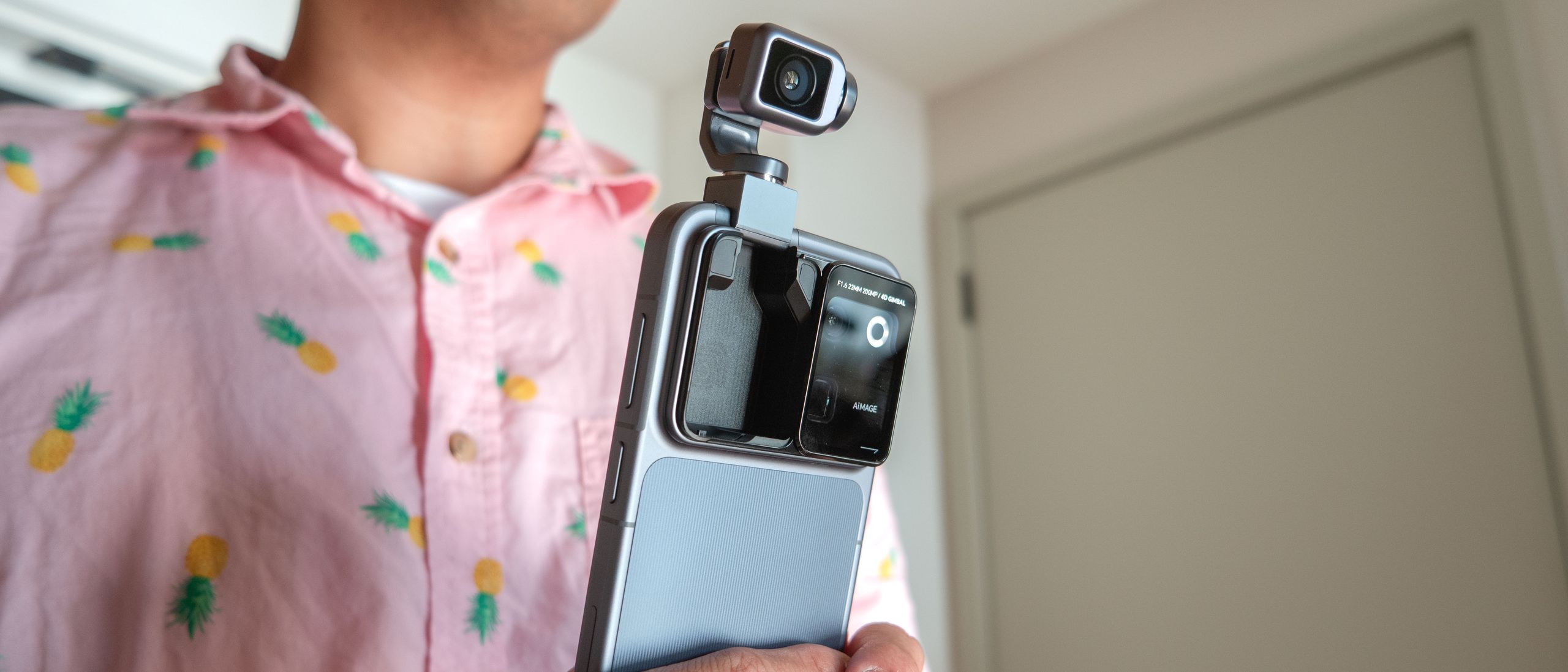 Honor Robot Phone’s Built-In Gimbal: Future of Video or Fancy Toy?