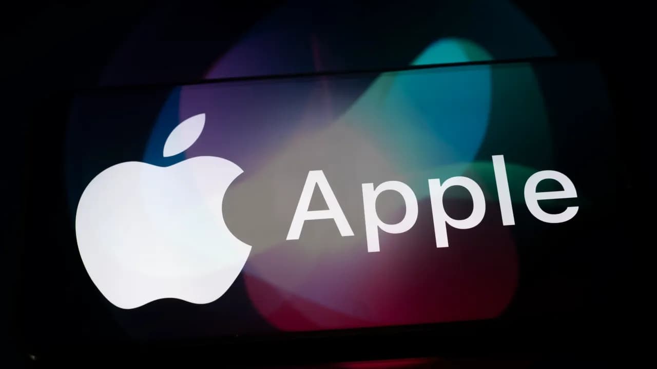 Apple’s Nine-Figure Bet on Siri AI and Paid News Content