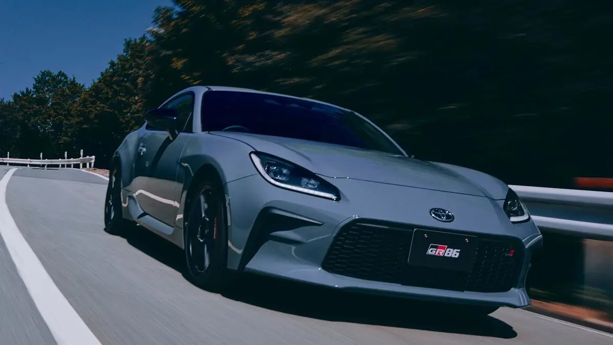 GR86 vs BRZ Manual: The Twin-Coupe Handling Upgrade Guide