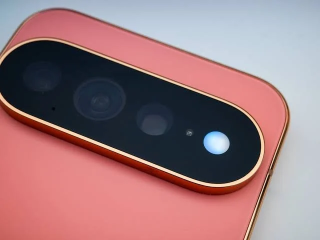 Google Pixel 11 chính thức lộ diện: Tensor G6 3nm, modem MediaTek và bước nhảy AI chưa rõ hình