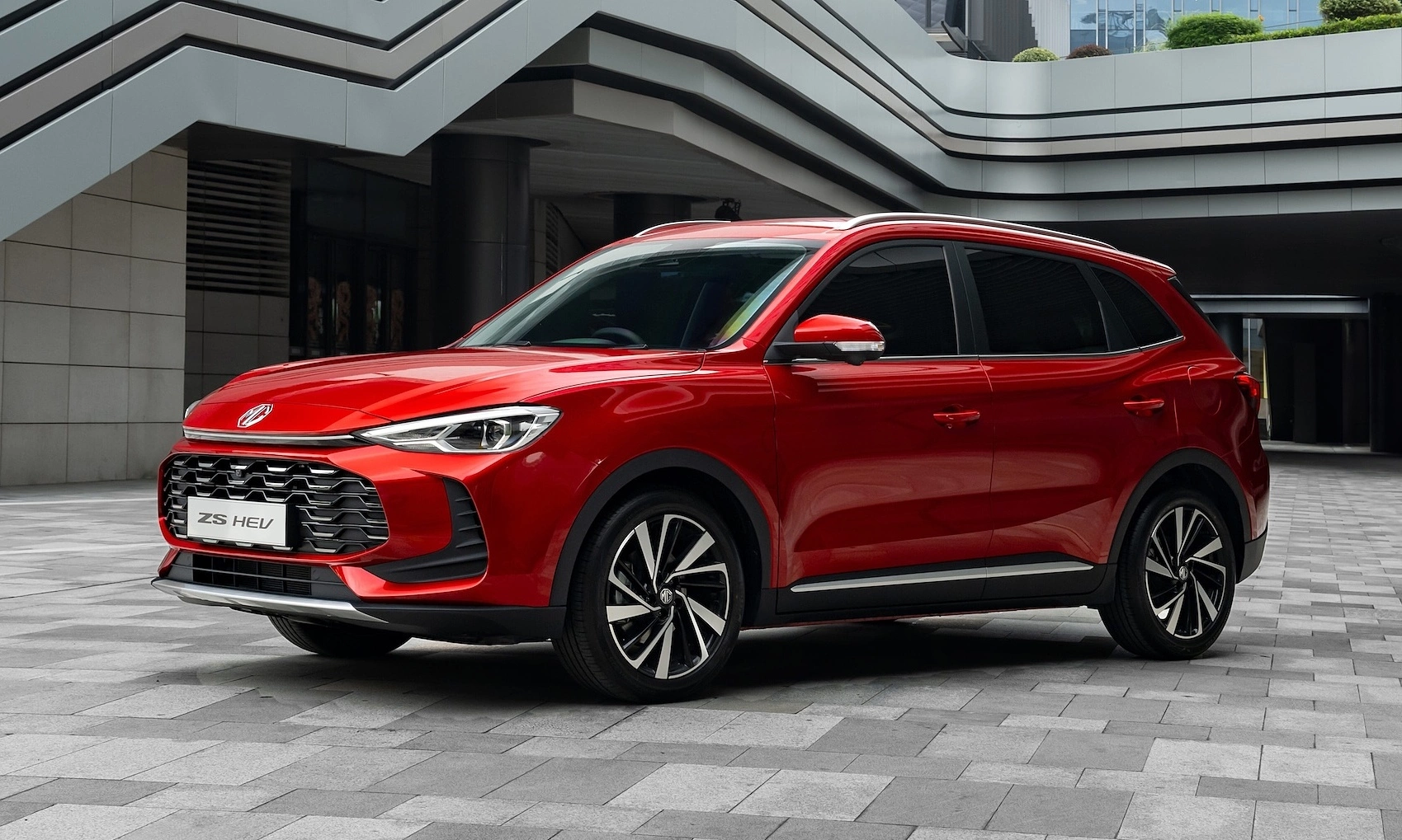 MG tung 3 mẫu xe mới: Urban điện, ZS hybrid và MG5 nâng cấp