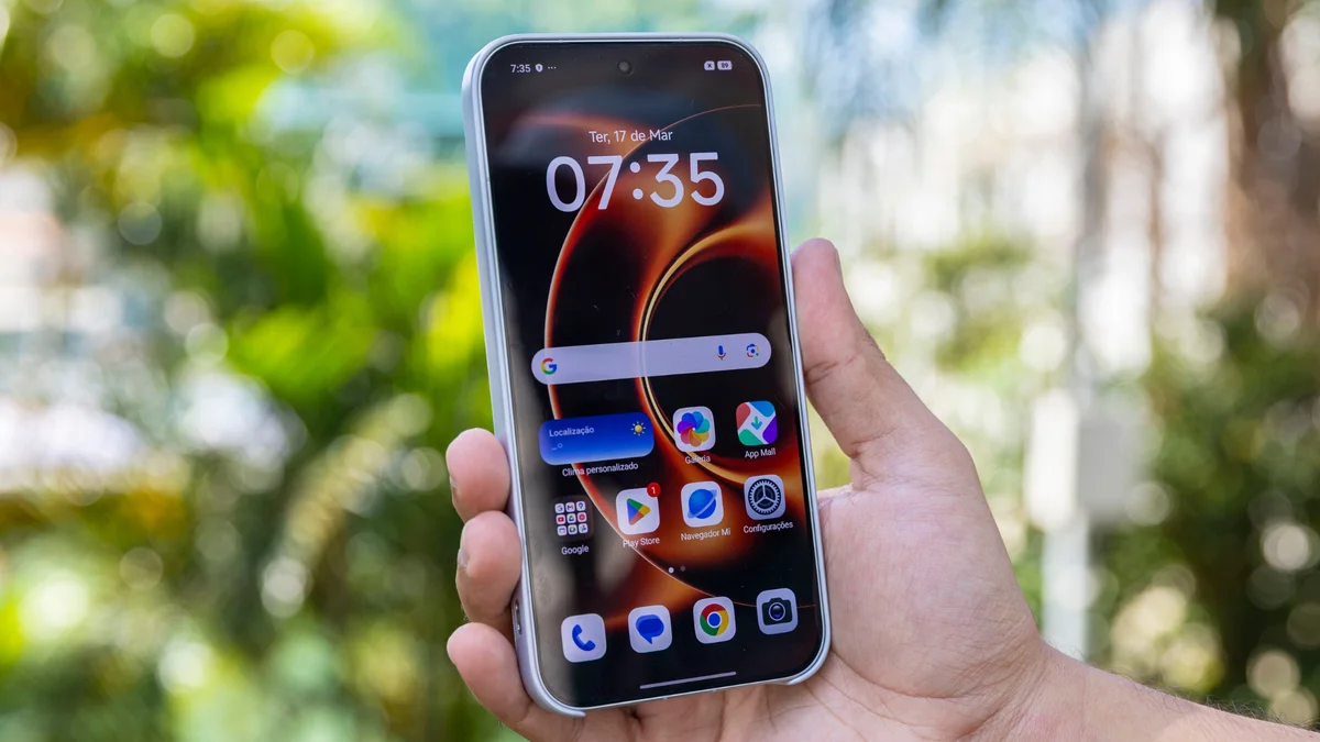 HyperOS 4 trên Android 17: Soft Light Glass và Super XiaoAI 2.0 thay đổi trải nghiệm Xiaomi thế nào?