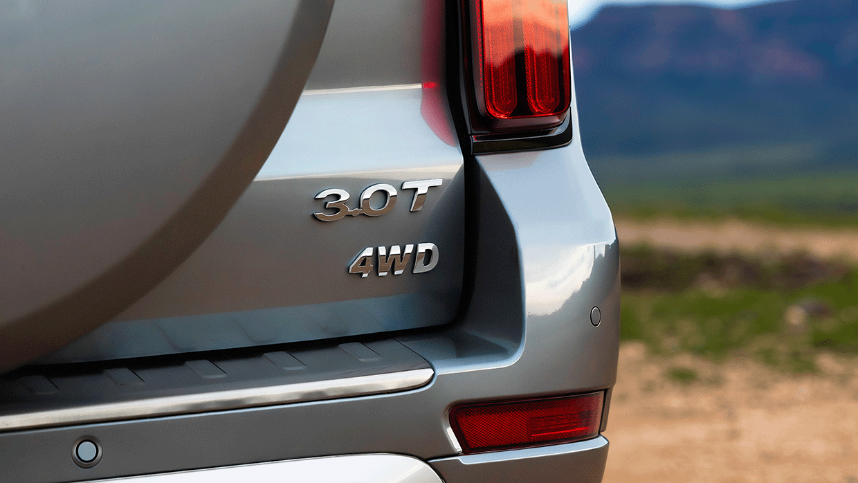 Chinese Diesel SUVs Are Gunning for the LandCruiser