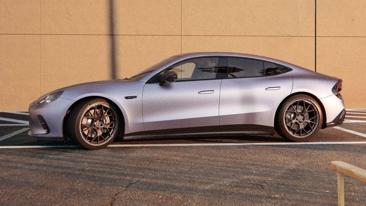 Mercedes-AMG GT 53 EV và cuộc đua xe điện hiệu suất cao