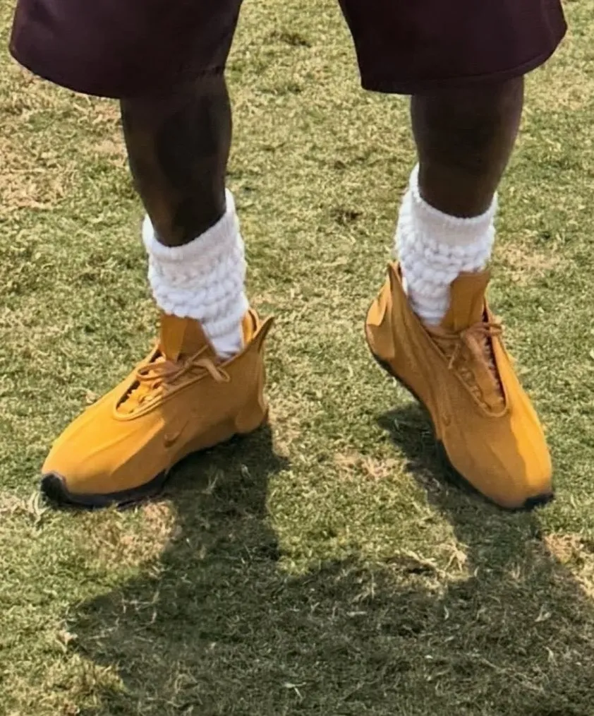 Wheat Colorways Are Taking Over Fall Footwear