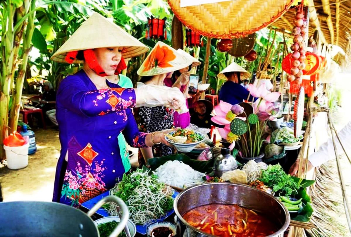 Mì Quảng từ gánh hàng rong đến biểu tượng di sản