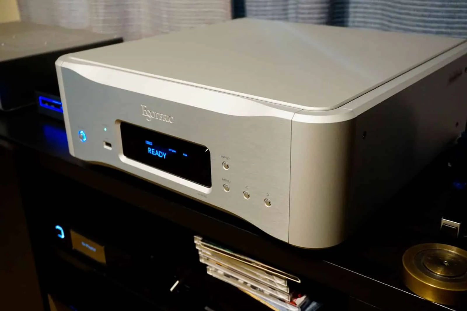 Flagship Desktop DACs Face Off: R2R, Network Brains and All‑in‑One Muscle