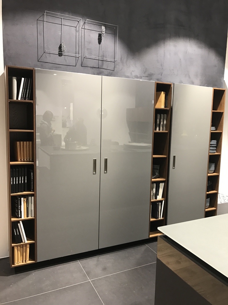 Why Luxury Kitchens Are Hiding Appliances Behind Custom Cabinetry