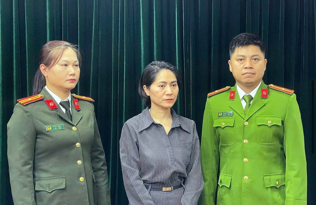 Hủy show phút chót và bài học đắt giá cho ngành giải trí