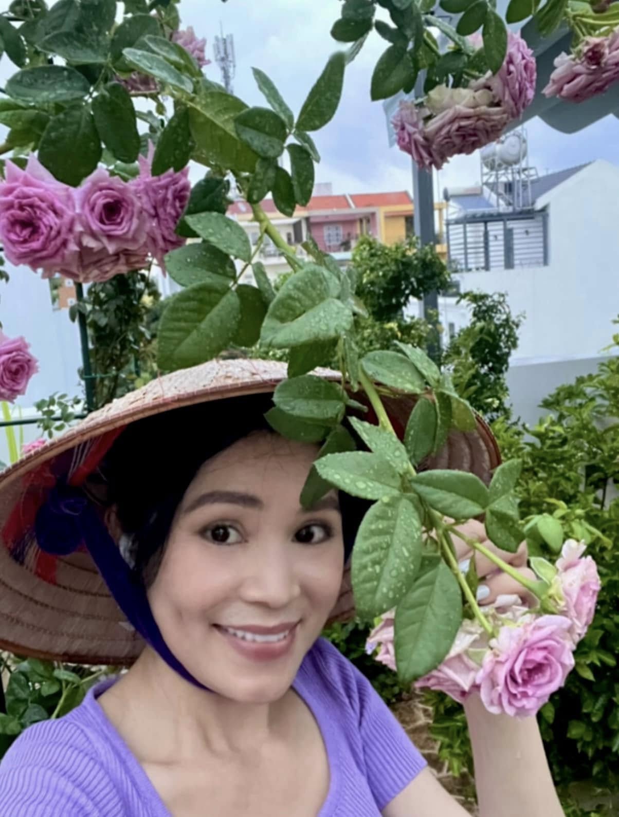 Những sao Việt biến sân vườn thành thiên đường xanh