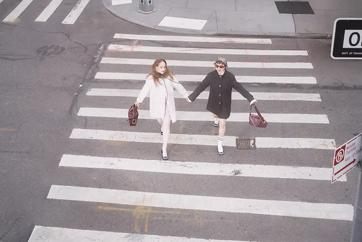 Kate Spade and Marc Jacobs Bet Big on Bags and Stars
