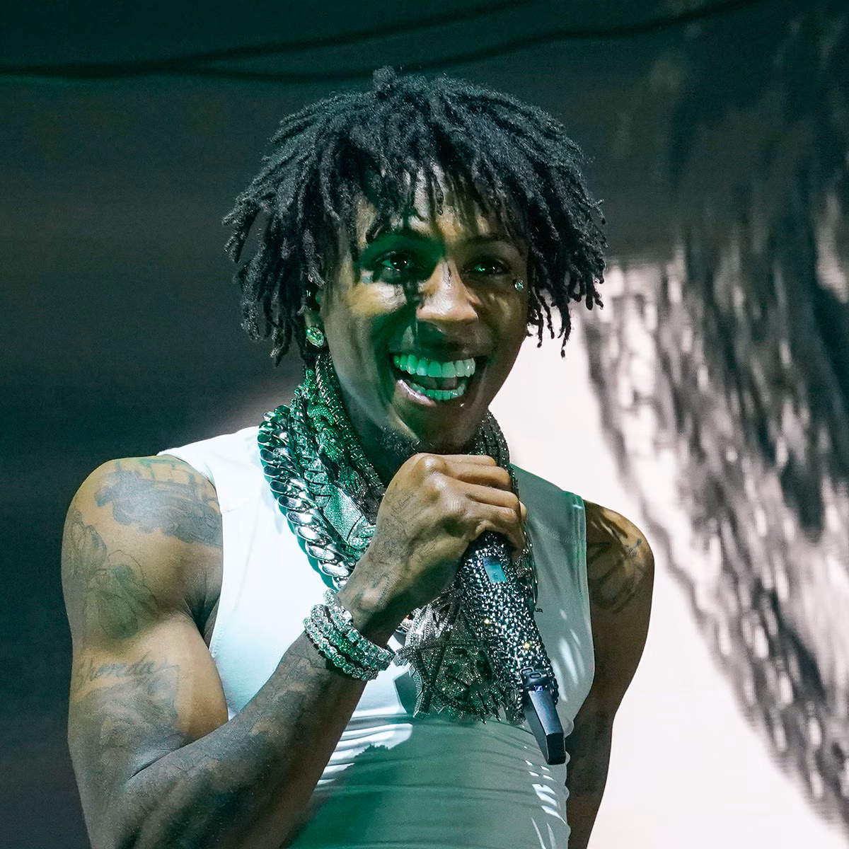 When Health Issues Force Pop Stars Off Stage
