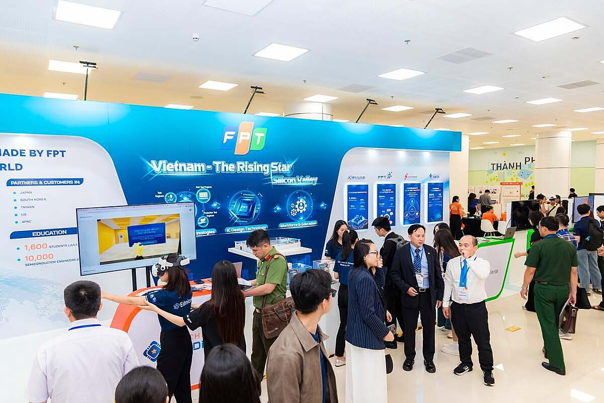 Trợ lý AI hành chính rút ngắn thời gian làm thủ tục