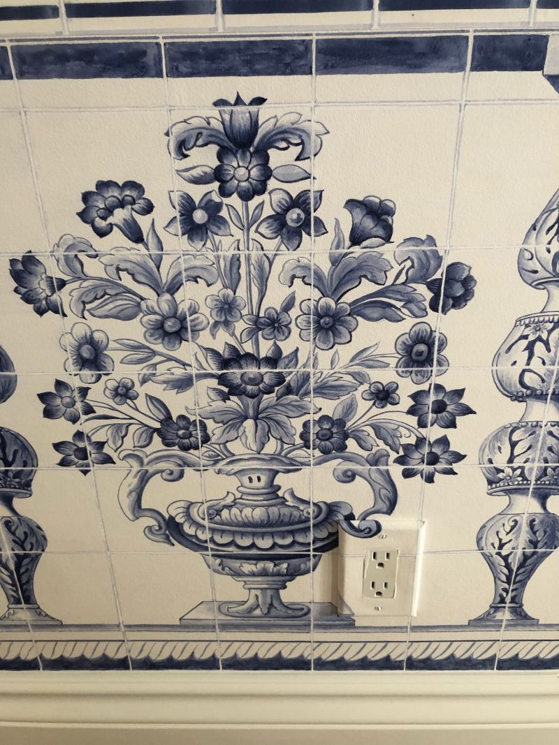 Blue-and-White Tile and Dark Green Are Escaping the Kitchen