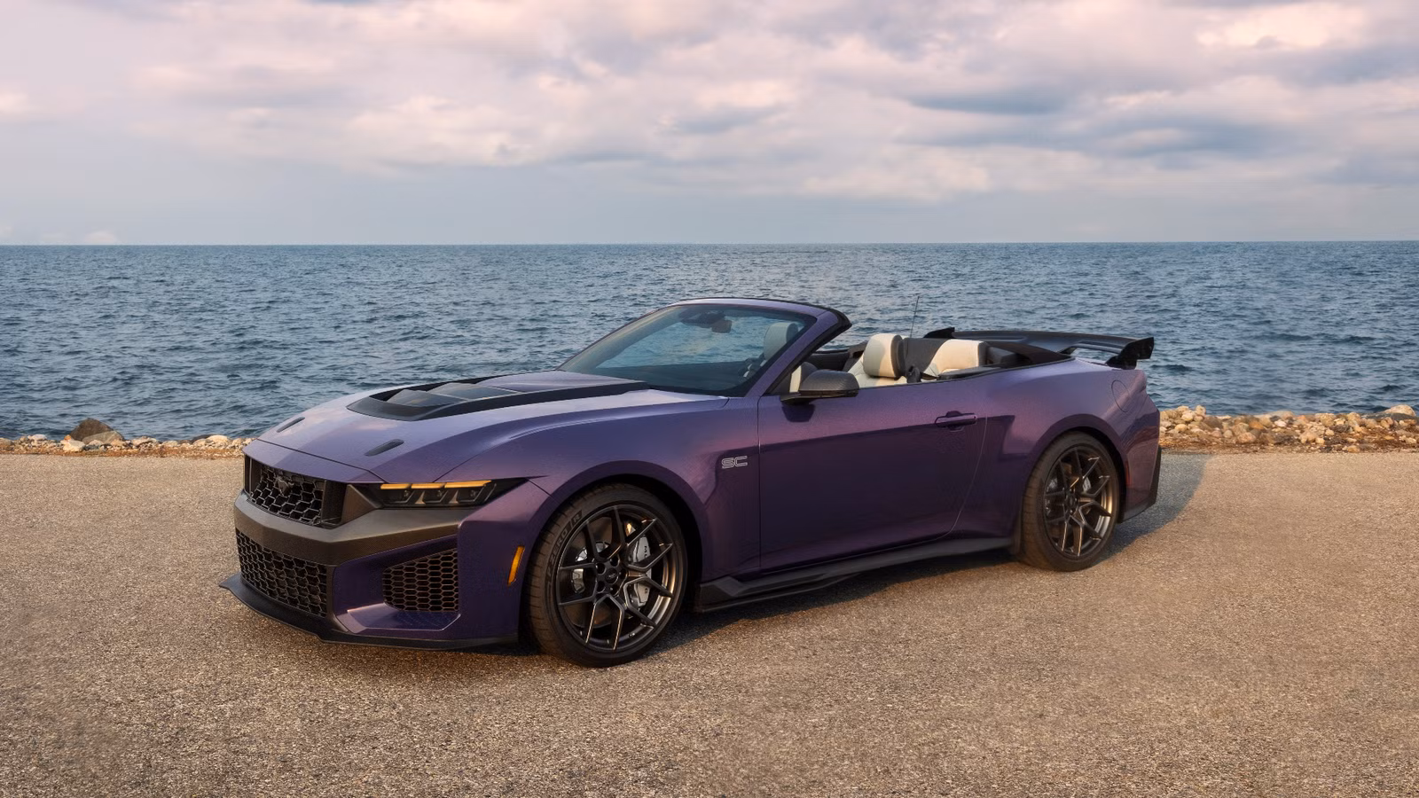 Mustang Dark Horse SC Convertible Redefines Open-Air Power