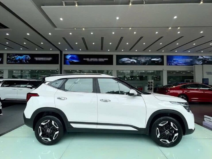 Kia Seltos giá từ 313 triệu: SUV hạng B rẻ nhất có đáng mua hơn Corolla Cross?