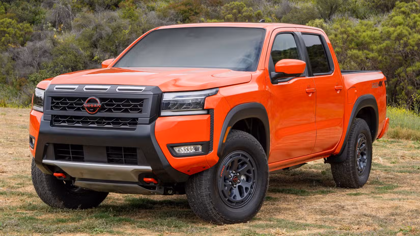 Why Nissan’s Midsize Truck Strategy Beats Chevy’s Turbo Play