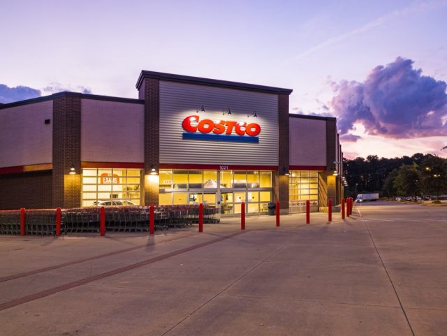 5 Grocery Stores With the Best Frozen Aisles