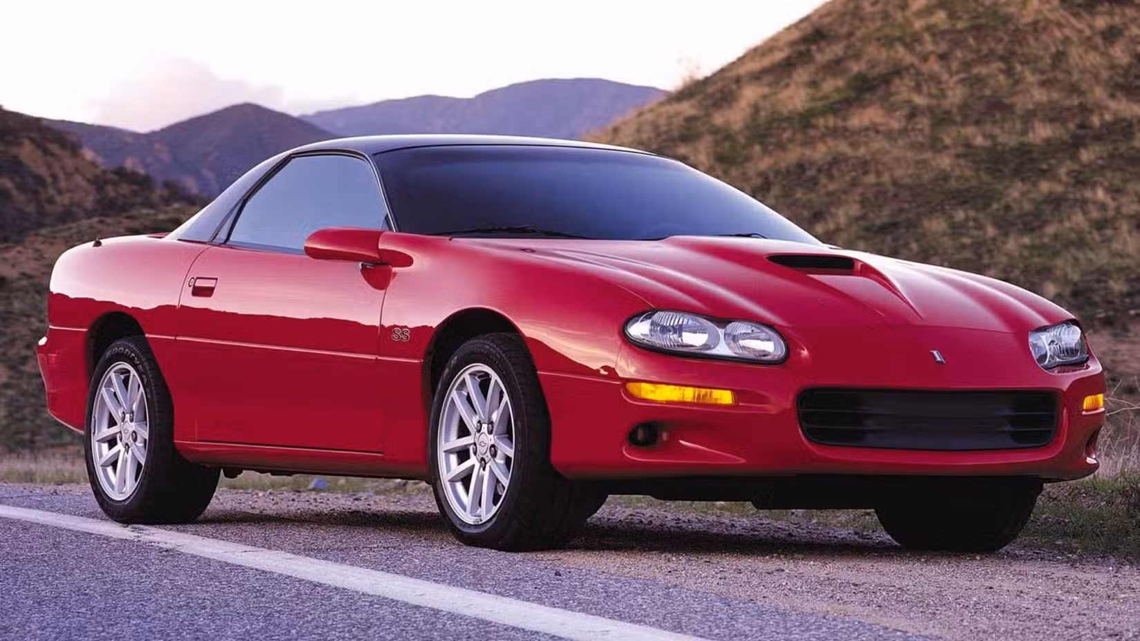 Luxury Sedans vs Retro Pickups: Muscle Car Bargains Under 40K