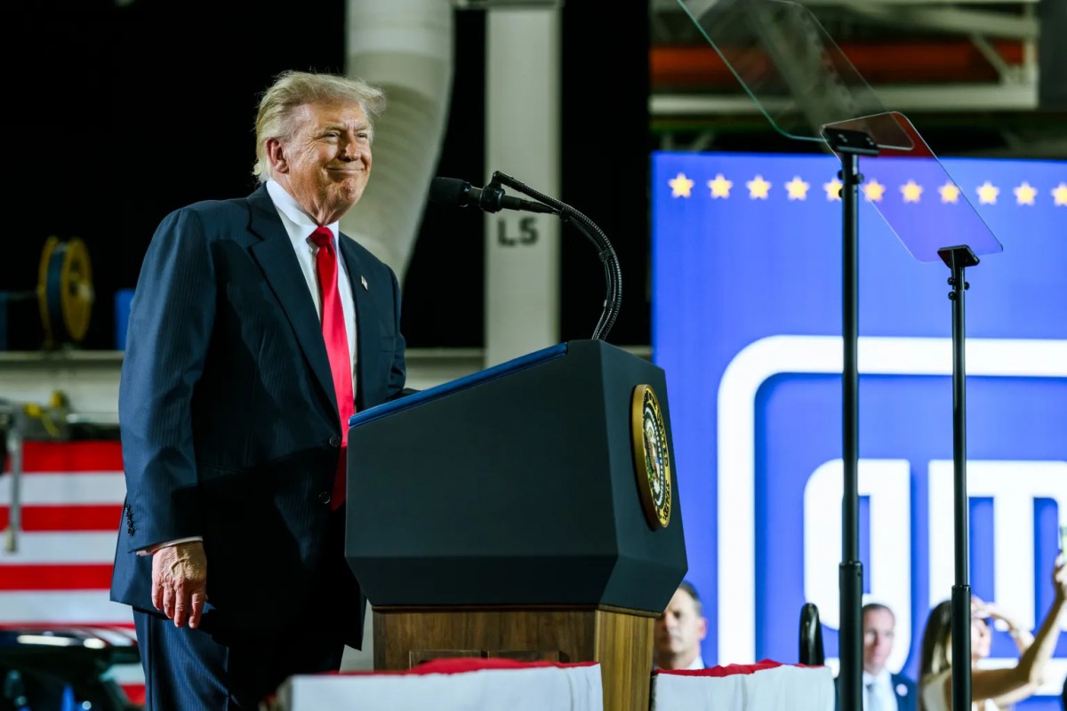 Eo biển Hormuz thành ‘lãnh thổ Mỹ’? Trump đẩy căng thẳng với Iran lên cấp nguy hiểm