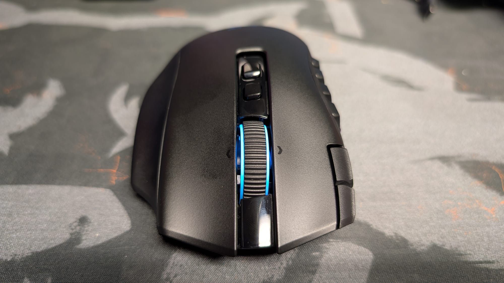 Razer Naga V3 Pro: Chuột gaming modular cho game thủ tham số nút