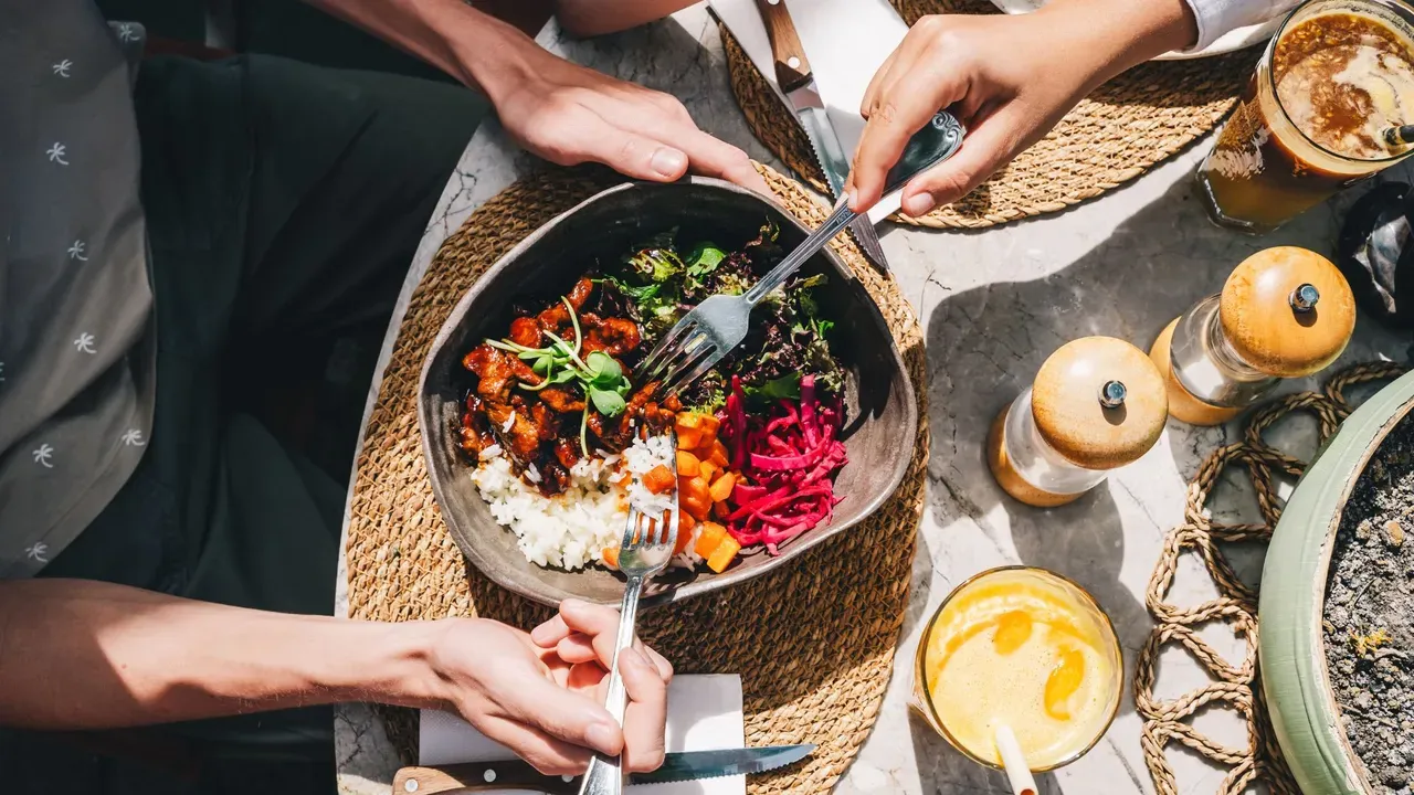 The Foods You’re Eating Are Sabotaging Your Skin