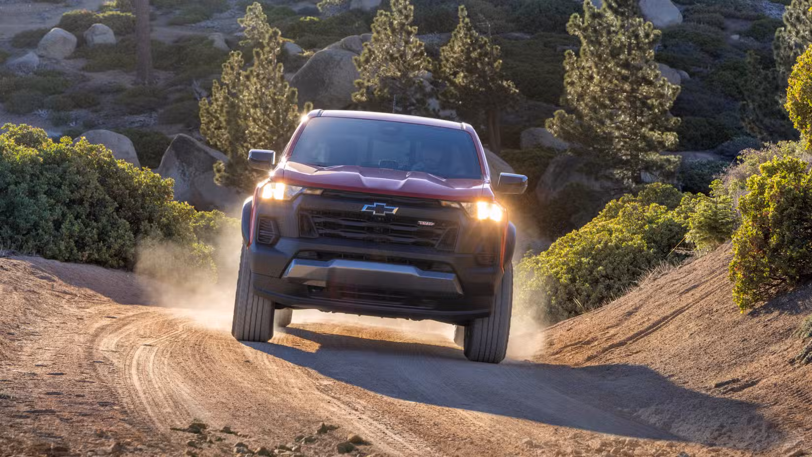 Why Nissan’s Midsize Truck Strategy Beats Chevy’s Turbo Play
