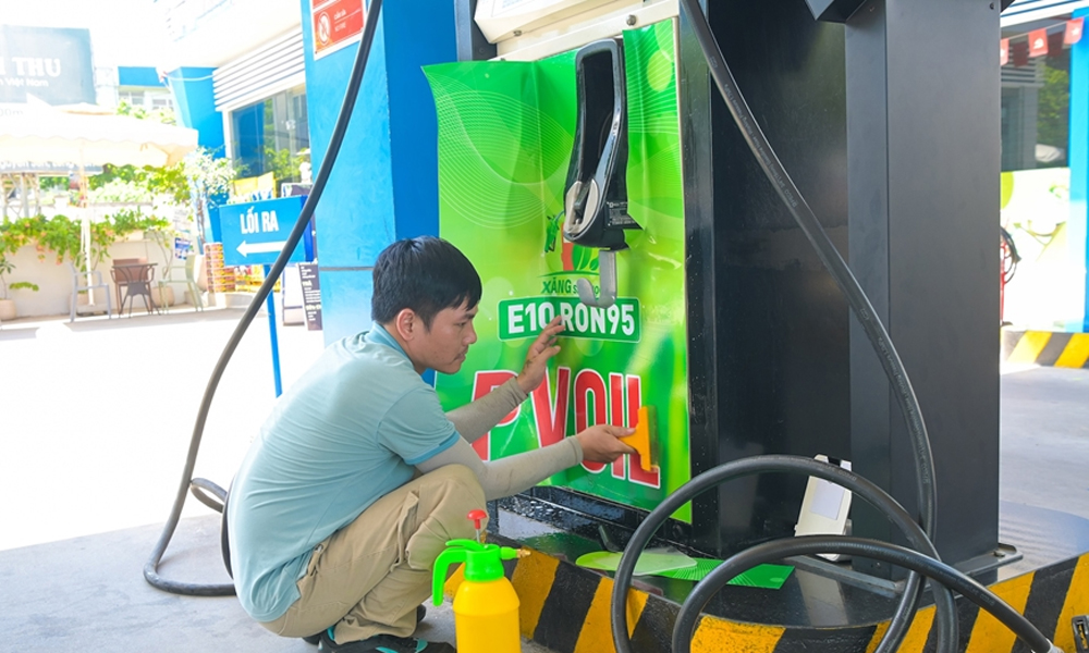 Xăng E10 chính thức phổ biến: Hướng dẫn bảo dưỡng đúng cách để xe vận hành ổn định