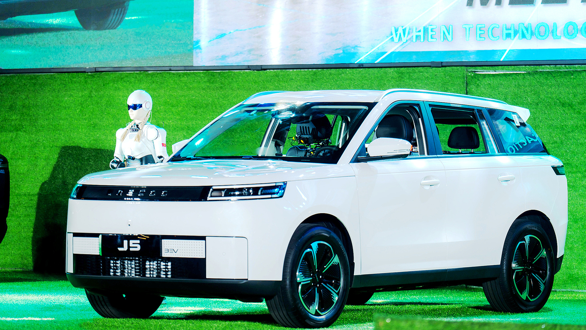 Jaecoo J5 từ 499 triệu: cú đánh trực diện vào SUV cỡ B+