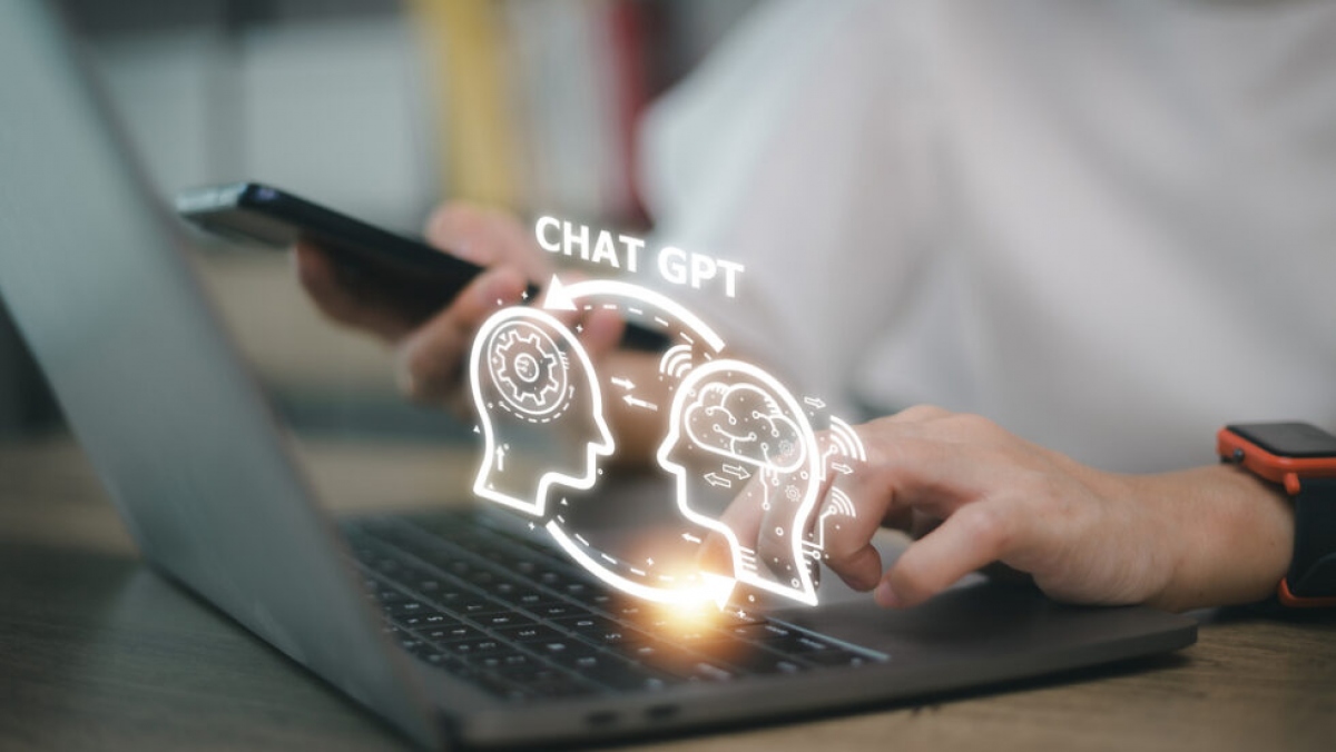Những nguy hiểm thực tế khi sử dụng ChatGPT: Đừng đánh đổi dữ liệu và tư duy