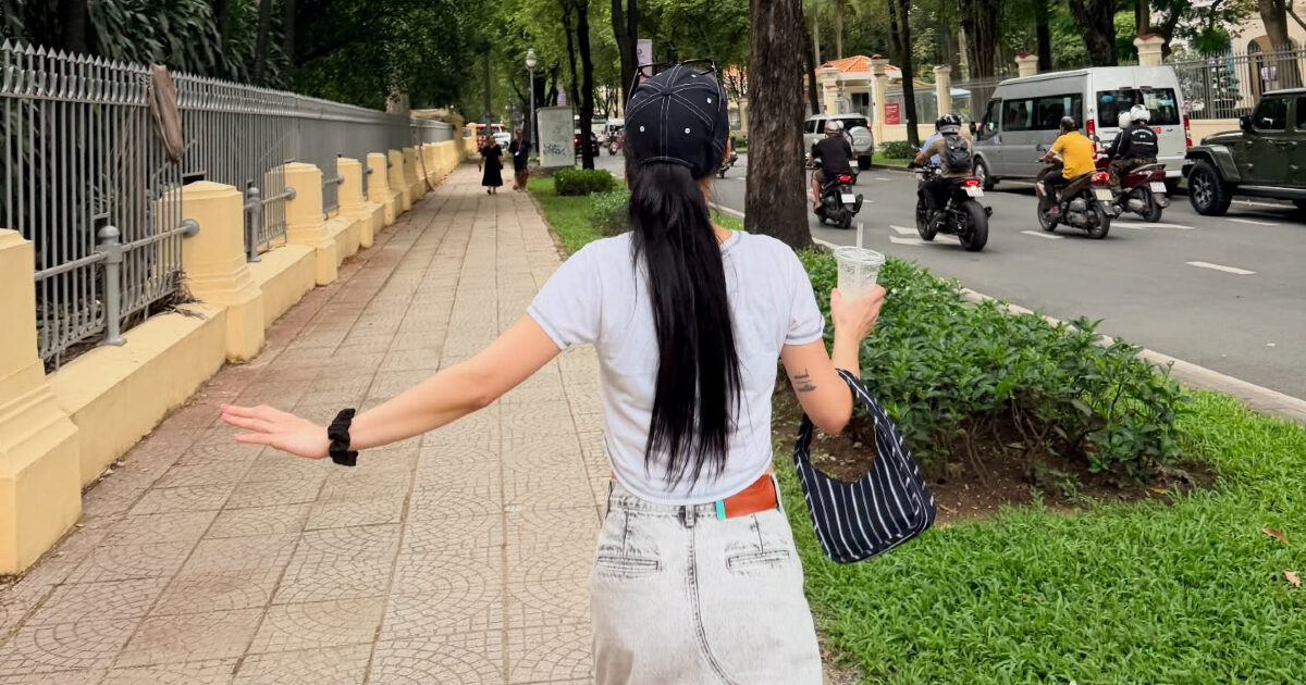 Từ sân khấu đến quán ăn: Khi nghệ sĩ pop chọn sự nghiệp thứ hai