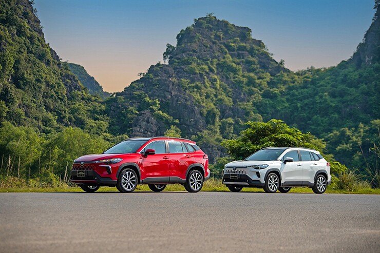 Bảng giá lăn bánh Toyota Corolla Cross tháng 8 cập nhật toàn quốc