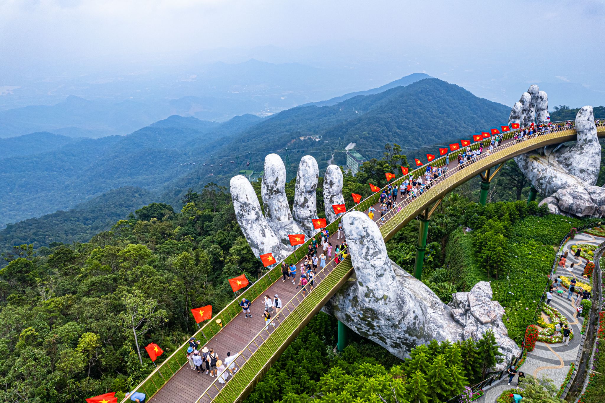 Việt Nam lên ngôi điểm đến ẩm thực hàng đầu thế giới