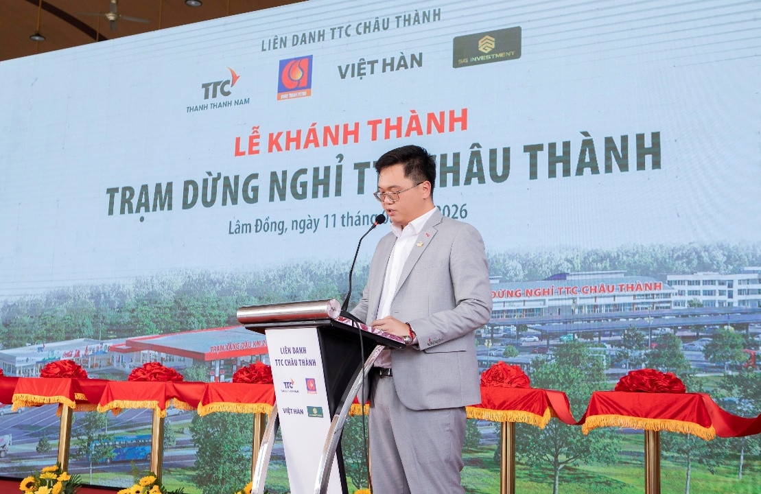 Trạm dừng nghỉ sạc điện: Cơ hội hay áp lực cho doanh nghiệp?