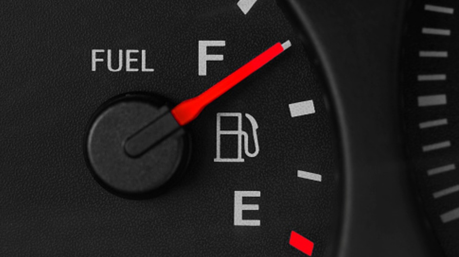 Why Chasing Better Mileage by Inflating Tires Can Backfire