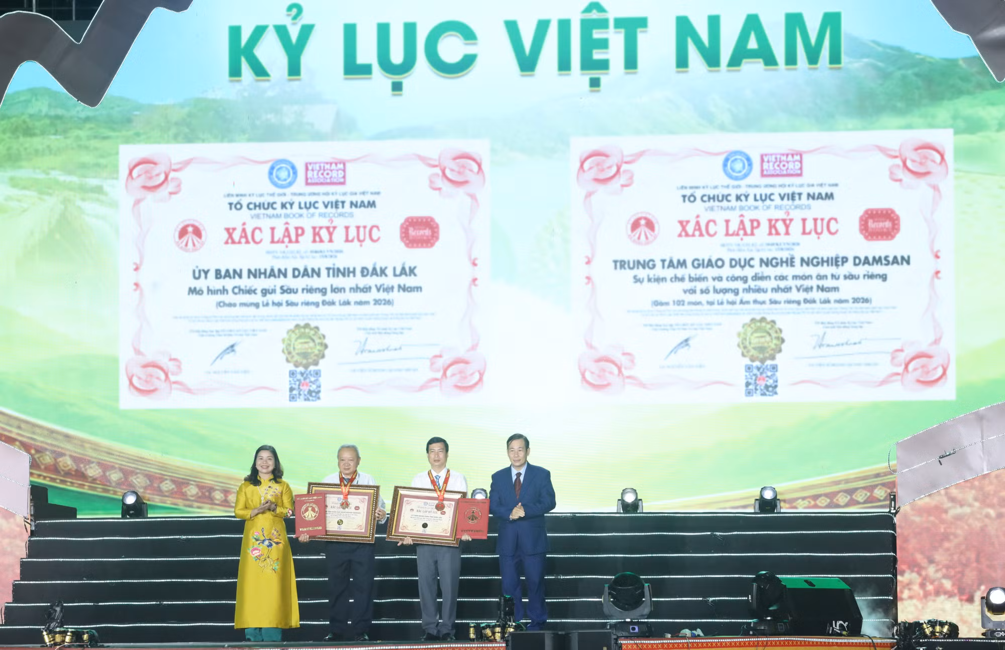 Từ trái cây tươi đến ẩm thực đương đại: hành trình mới của sầu riêng Đắk Lắk