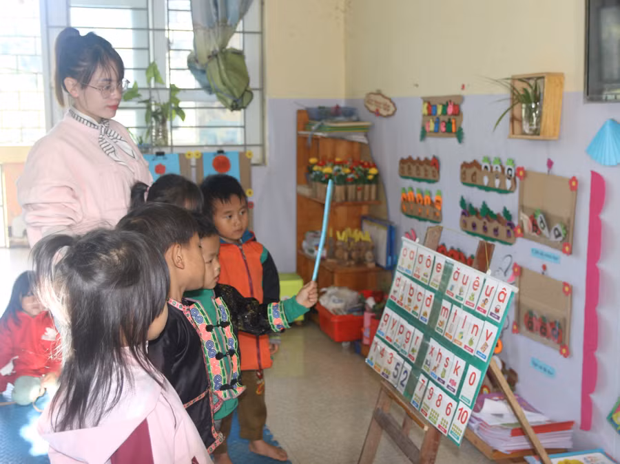 Chuẩn bị tiếng Việt cho trẻ dân tộc thiểu số trước lớp 1