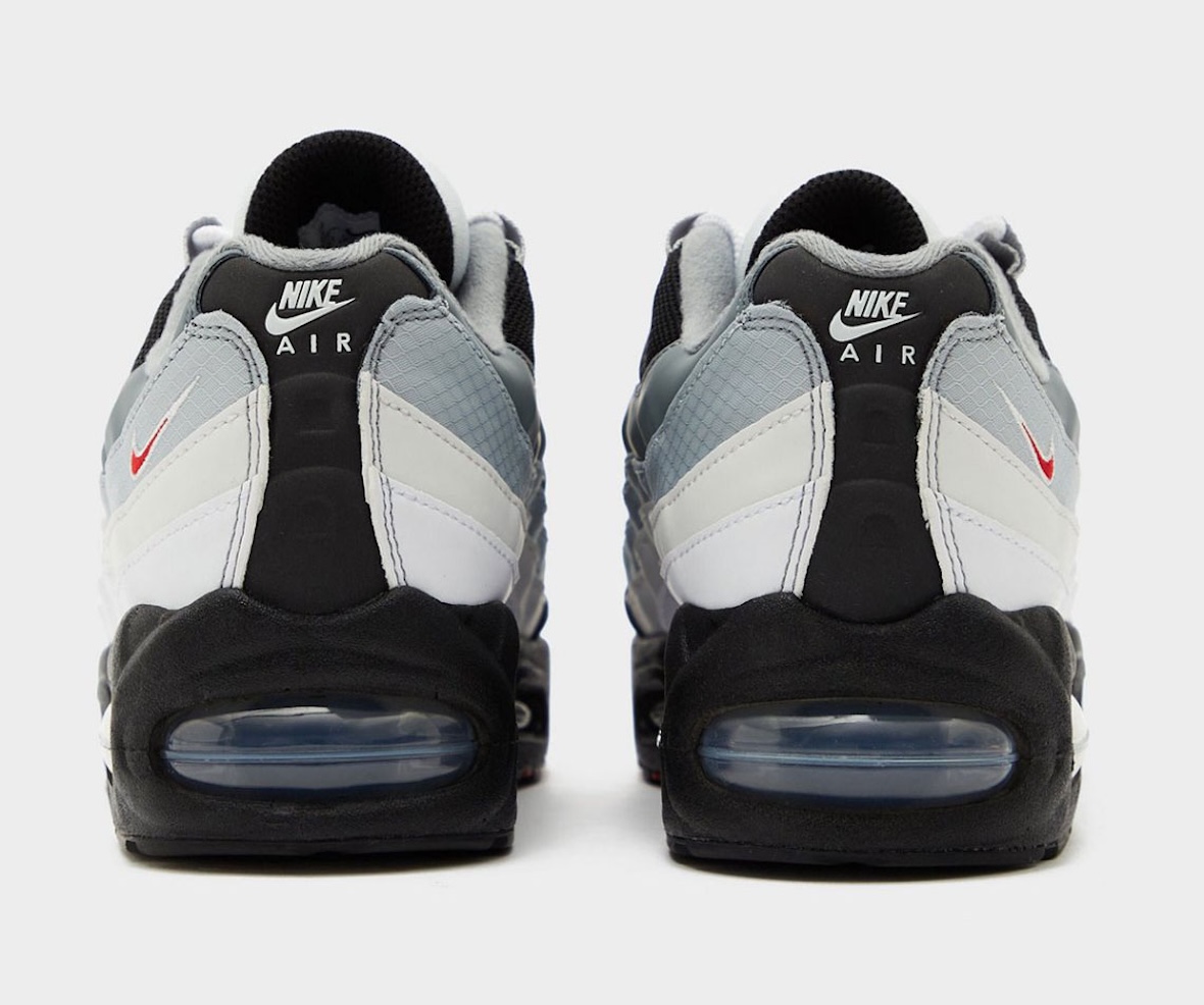 Nike Air Max 95 Big Bubble Deal: Batman vs Black/Silver