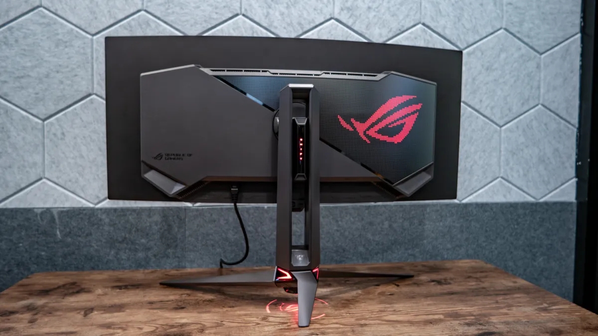So sánh màn hình gaming OLED: ASUS ROG Swift OLED vs BenQ Mobiuz EX271QMZ