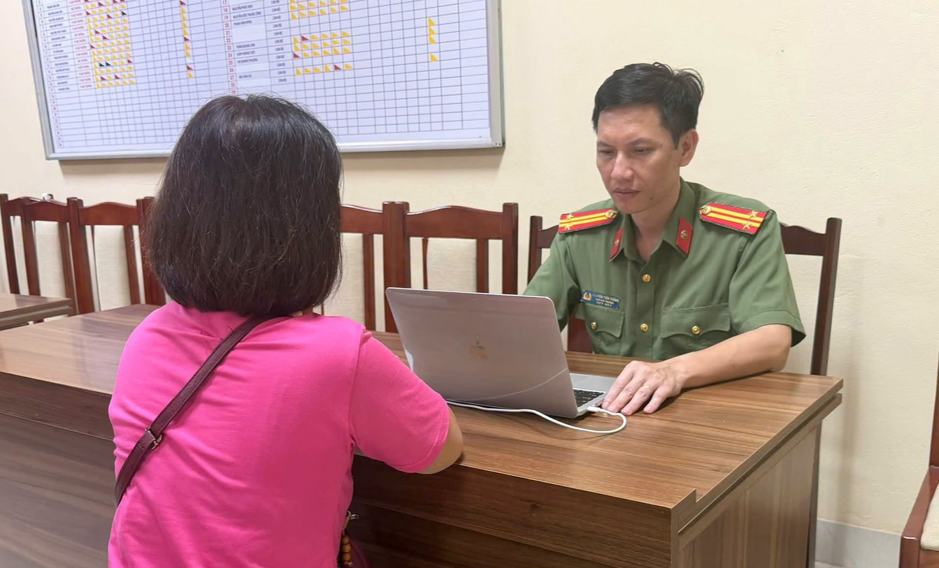 Hình Ảnh AI Giả Mạo: Cách Tự Bảo Vệ Trước Tin Giả Mạng Xã Hội