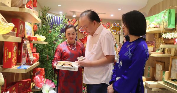 Lễ hội “Rằm rộ phố cổ”: Ẩm thực Hà Nội bước ra đa kênh