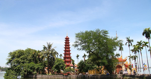 Hồ Tây Hà Nội: Vì sao biểu tượng lại bị du khách quốc tế lãng quên?