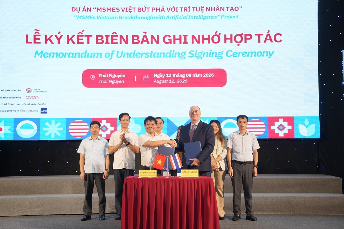 18.700 Doanh Nghiệp Nhỏ Được Trang Bị Kỹ Năng AI Thực Tế