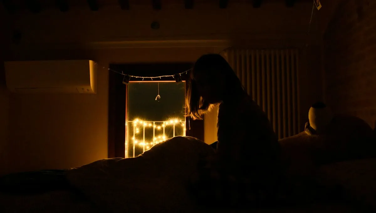Why Your Brain Won't Let You Sleep in New Places