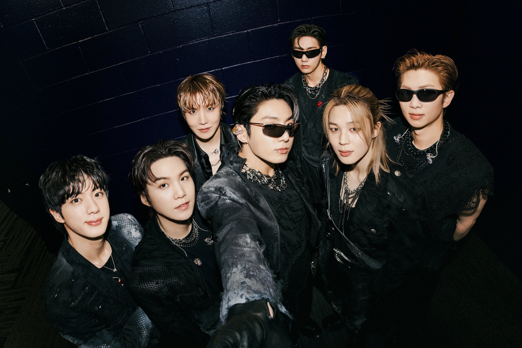 Album ‘ARIRANG’ Của BTS Và Cuộc Chinh Phục Lịch Sử Tại Anh – Mỹ