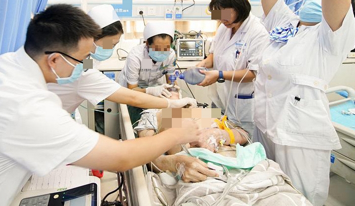 Những dấu hiệu cảnh báo đột quỵ và đột tử bạn không được phép bỏ qua