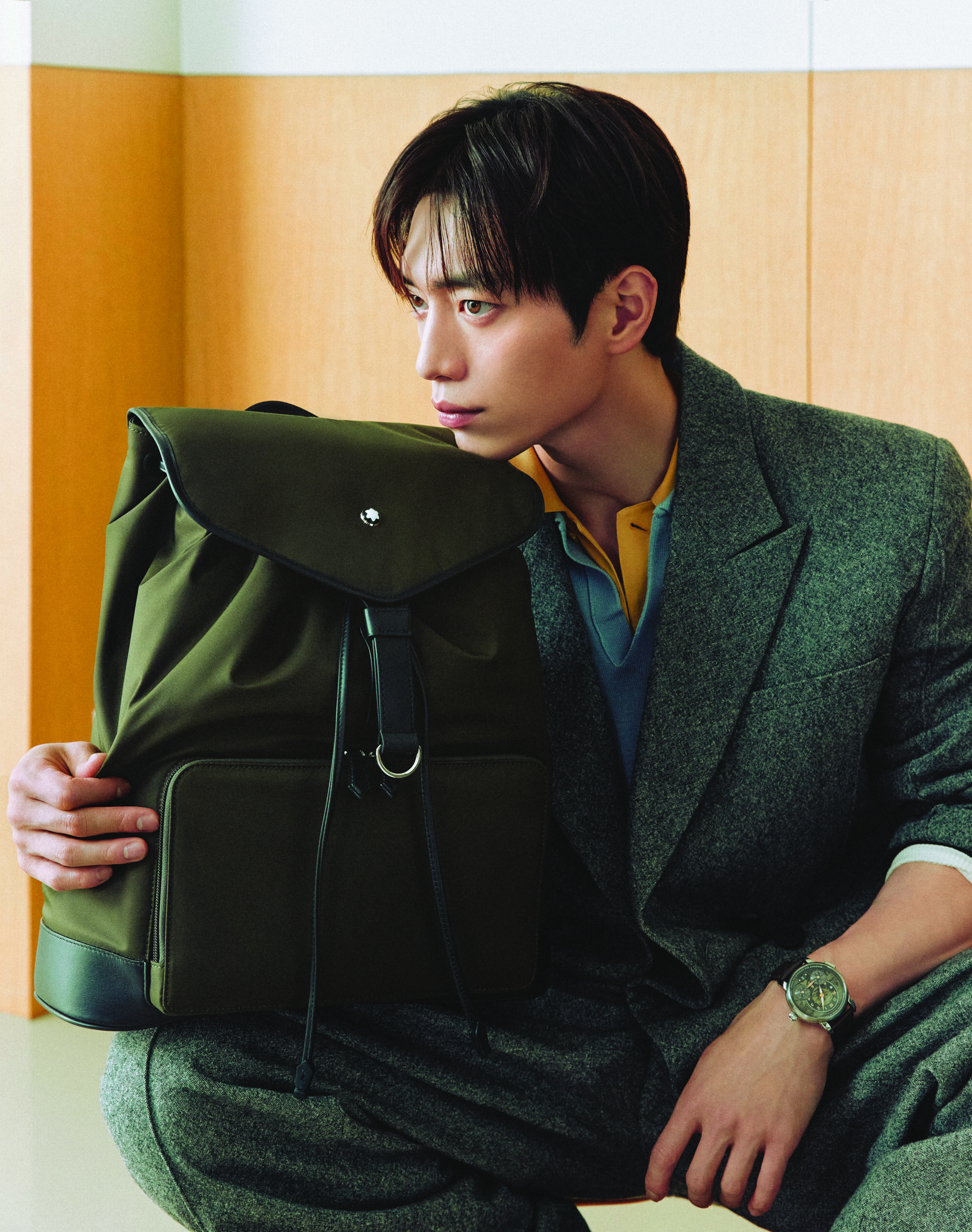 Montblanc và Seo Kangjun: nghệ thuật phong cách lịch lãm từ túi da cao cấp