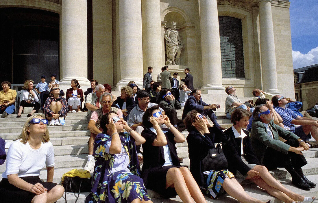 Nhật thực toàn phần 12–13/8: Lộ trình du lịch thiên văn từ Paris đến miền bắc Tây Ban Nha
